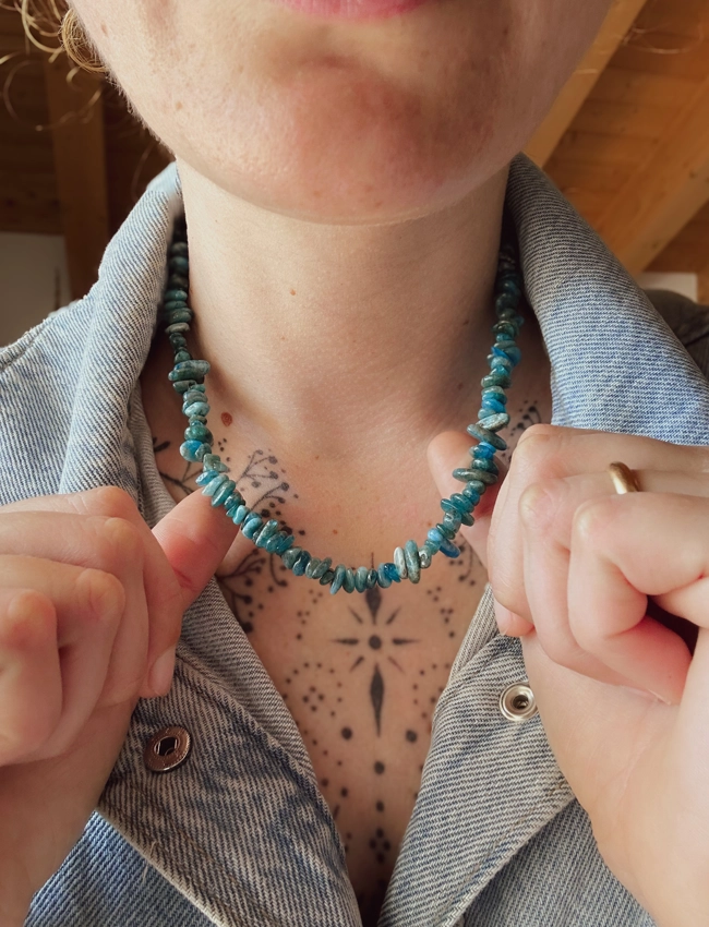 collana Chips Nic - Apatite Blu